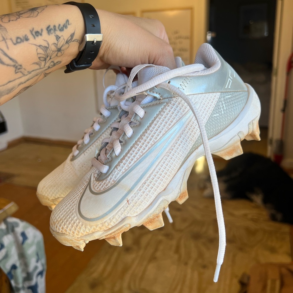 Kid’s Nike Vapor Edge Shark 2 Cleats